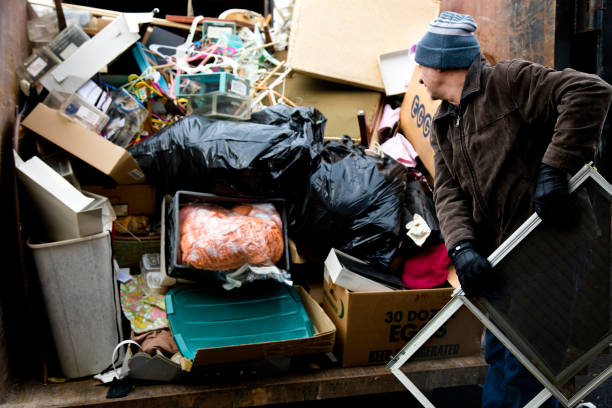 Best Basement Cleanout  in Union City, MI